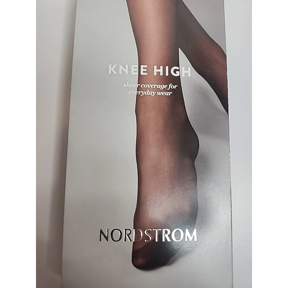 3 Pair Nordstrom Knee Nigh Medium Nude Pantyhose Size Regular Denier 20 8153A